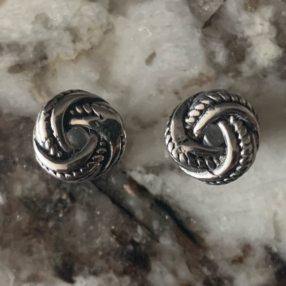 Vintage Stainless Steel Love Knot Screw-Back Earrings - Picture 4 of 7